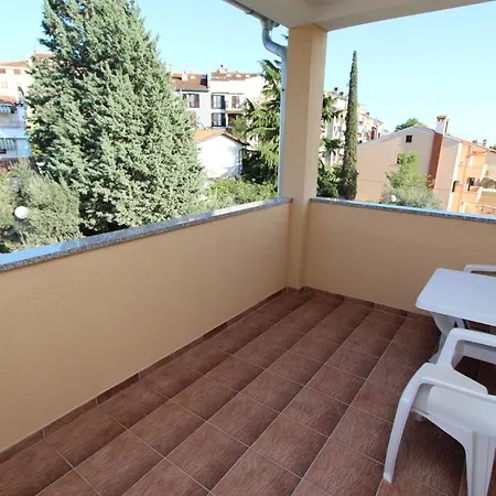 Sena Studio With Balcony 3 Ρόβινι